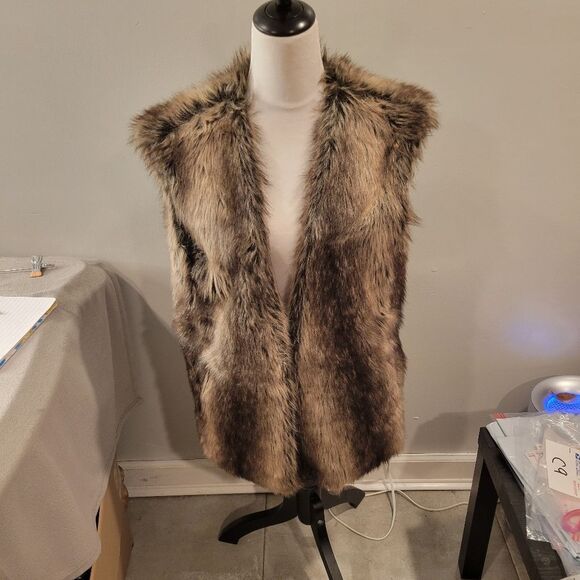 Zara Knit Faux Fur Vest Medium - Picture 1 of 9
